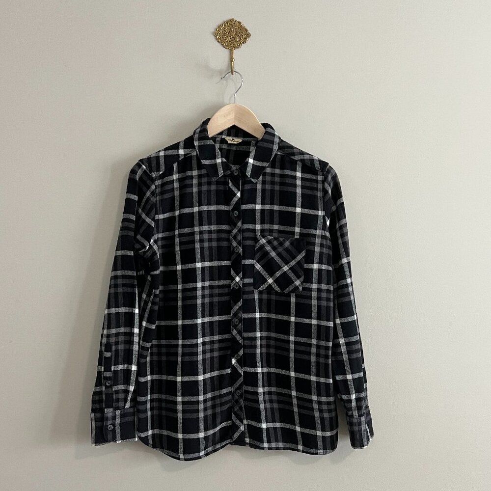 Black & White Plaid Button Down Shirt | Casual to Workwear